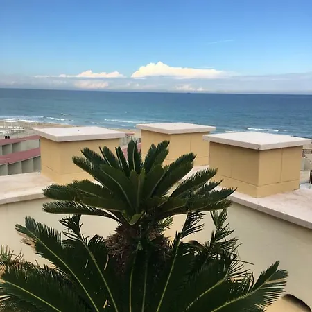Stanza Con Vista Mare