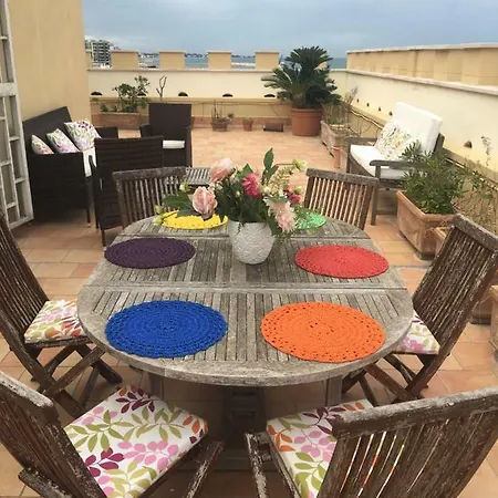 Stanza Con Vista Mare Bari